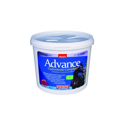 Advance Complete koncentrált táplálékkiegészítő vitamin 1 kg zsák pellet